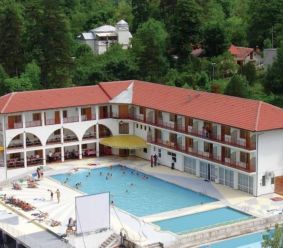 Hostel Sara's Sons, Baile Herculane, Romania